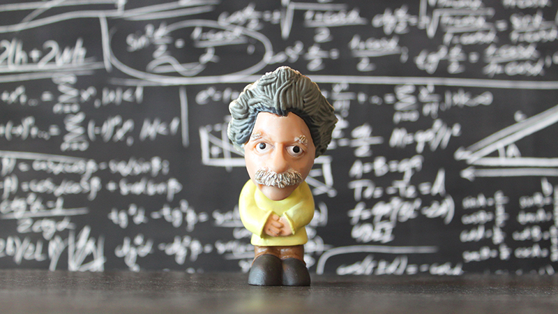 Illustration for article titled Little Giants Figures Are Heroes With Brains, Not Brawn